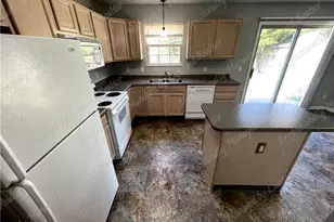 2451 Trotter Ct, Beavercreek, OH 45434 - Photo 11