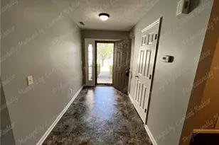 2451 Trotter Ct, Beavercreek, OH 45434 - Photo 3