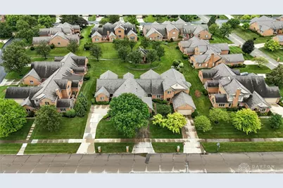 2308 Vienna Parkway, Miami Township, OH 45459 - Photo 3