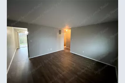 5454 Broomall Street, Huber Heights, OH 45424 - Photo 3