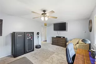 111 Villa Dr, New Carlisle, OH 45344 - Photo 7