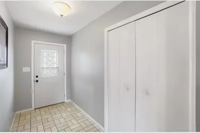 111 Villa Drive, New Carlisle, OH 45344 - Photo 5