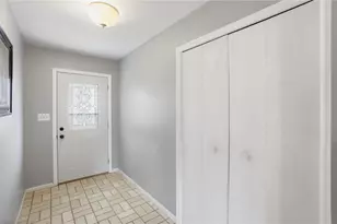 111 Villa Dr, New Carlisle, OH 45344 - Photo 5