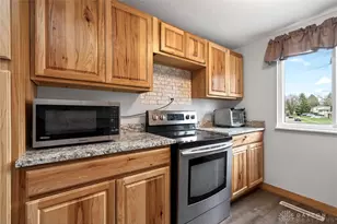 4401 Nowak Ave, Huber Heights, OH 45424 - Photo 15