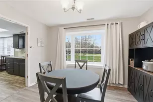 440 Walsingham Ct, Centerville, OH 45429 - Photo 11