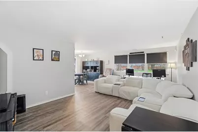 440 Walsingham Court, Centerville, OH 45429 - Photo 7