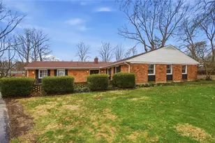 440 Walsingham Ct, Centerville, OH 45429 - Photo 1