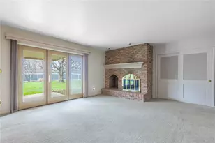 538 West Alex Bell Road, Washington Twp, OH 45459 - Photo 3