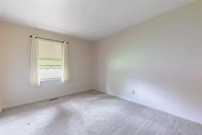 538 W Alex Bell Road, Washington Twp, OH 45459 - Photo 15