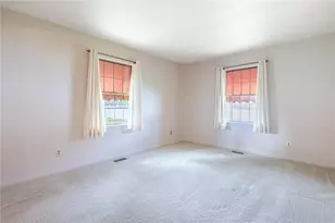 538 West Alex Bell Road, Washington Twp, OH 45459 - Photo 21