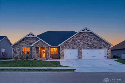 945 Rosenthal Drive, Tipp City, OH 45373 - Photo 1