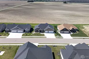 945 Rosenthal Dr, Tipp City, OH 45373 - Photo 43