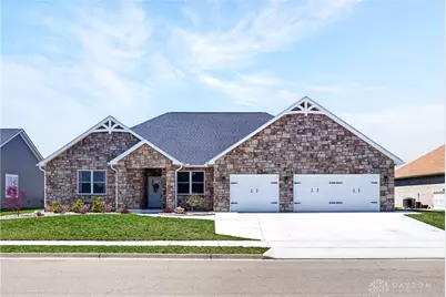 945 Rosenthal Drive, Tipp City, OH 45373 - Photo 3