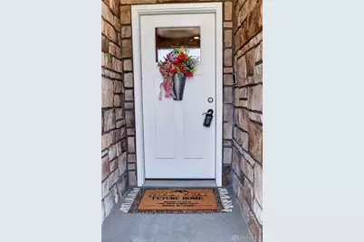 945 Rosenthal Drive, Tipp City, OH 45373 - Photo 5