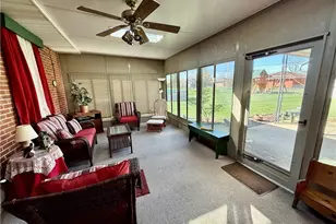 819 Waldrun Ave, Riverside, OH 45404 - Photo 9