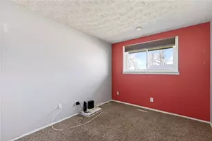 6570 Highbury Rd, Dayton, OH 45424 - Photo 9