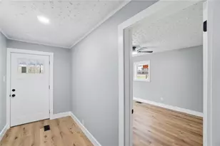 5638 Kitridge Rd, Dayton, OH 45424 - Photo 9