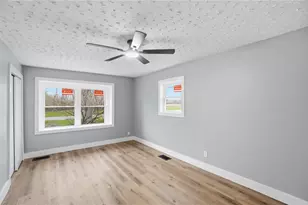 5638 Kitridge Rd, Dayton, OH 45424 - Photo 7
