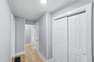 5638 Kitridge Rd, Dayton, OH 45424 - Photo 5