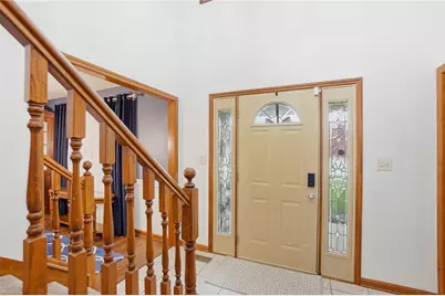 214 Old Carriage Drive, Englewood, OH 45322 - Photo 3