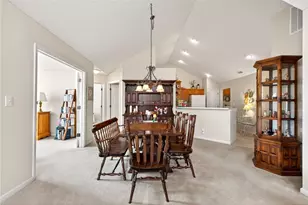 454 Beth Page Cir, Washington Twp, OH 45458 - Photo 15