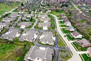 454 Beth Page Cir, Washington Twp, OH 45458 - Photo 49