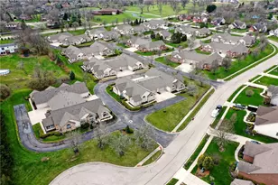 454 Beth Page Cir, Washington Twp, OH 45458 - Photo 45