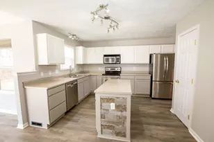 6707 Duryea Ct, Huber Heights, OH 45424 - Photo 15