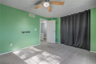 8435 Washington Vlg Dr, Washington Twp, OH 45458 - Photo 11