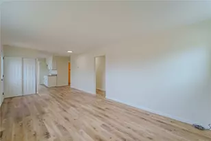 1692 Hopewell Ave, Jefferson Twp, OH 45417 - Photo 7