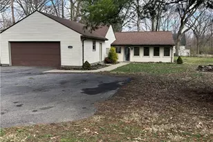 1358 Hanes Rd, Beavercreek Twp, OH 45434 - Photo 3