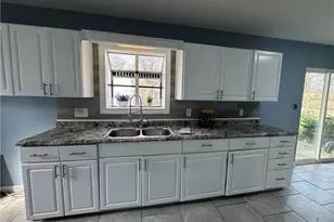 4883 Rainier Dr, Dayton, OH 45432 - Photo 7