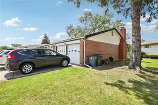 3693 Mandalay Dr, Trotwood, OH 45416 - Photo 29