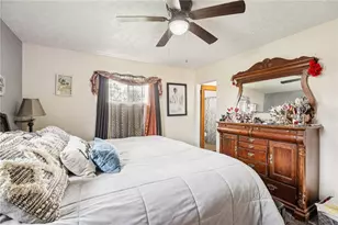 3693 Mandalay Dr, Trotwood, OH 45416 - Photo 17