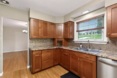 5590 Folkestone Drive, Washington Twp, OH 45459 - Photo 17