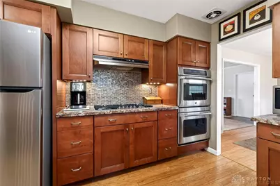 5590 Folkestone Drive, Washington Twp, OH 45459 - Photo 7