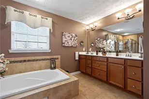 10230 Morgan Grey Ct, Washington Twp, OH 45458 - Photo 23