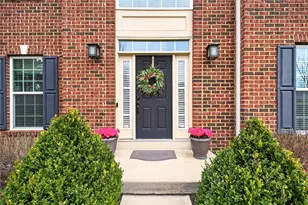 10230 Morgan Grey Ct, Washington Twp, OH 45458 - Photo 3