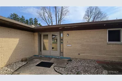 3306 Burgoyne Drive, Dayton, OH 45405 - Photo 3