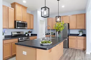 1125 Baywood Dr, Fairborn, OH 45324 - Photo 11