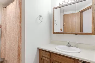 1562 Alameda Dr, Xenia, OH 45385 - Photo 11