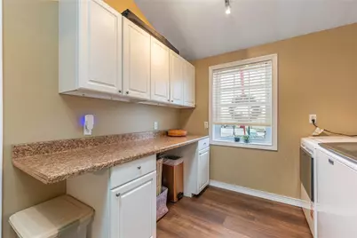 6290 Upper River Road, Miami Township, OH 45342 - Photo 23