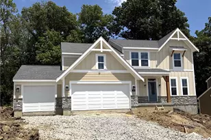 186 Farmstead Blvd, Springboro, OH 45066 - Photo 1