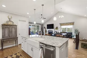 3839 Pepperwell Cir, Sugarcreek Twp, OH 45440 - Photo 11