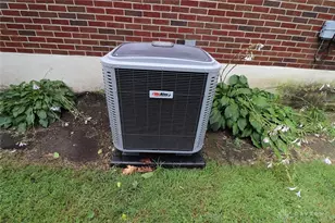 213 E Dorothy Ln, Kettering, OH 45419 - Photo 35