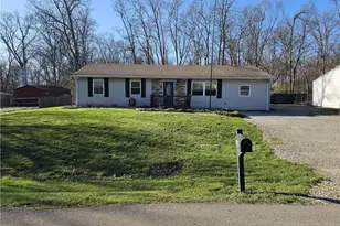 10355 Elizabeth St, Hamilton Township, OH 45122 - Photo 1