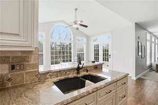 5290 Poets Wy, Liberty Township, OH 45011 - Photo 17