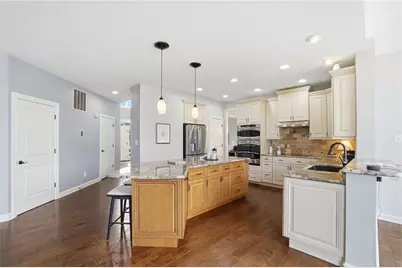 5290 Poets Way, Liberty Township, OH 45011 - Photo 15