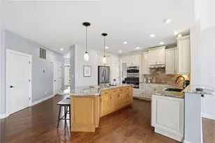 5290 Poets Wy, Liberty Township, OH 45011 - Photo 15