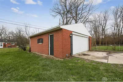 5230 Hoover Avenue, Dayton, OH 45417 - Photo 7